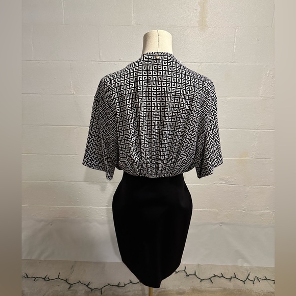 Givenchy Black and White Logo Crepe de Chine Stretch-Knit Midi Dress - Picture 2 of 16